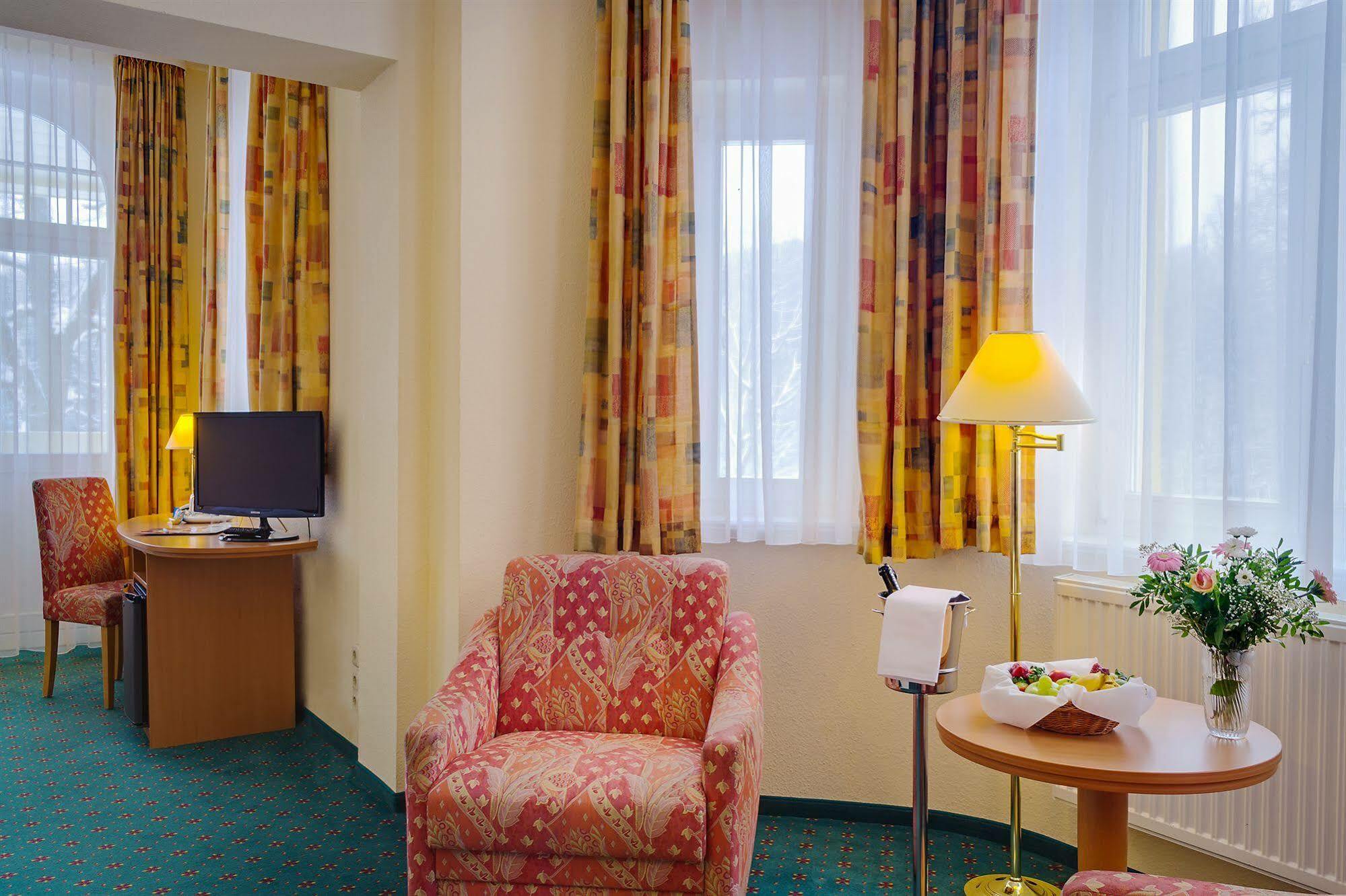 Ferien Hotel Villa Suedharz Sulzhayn Екстер'єр фото